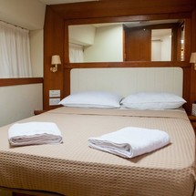 Riviera 48 Offshore Express