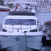 Azimut 46