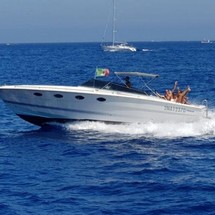Tornado 38 Cruising