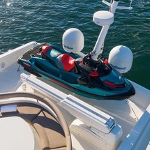 Ferretti 80