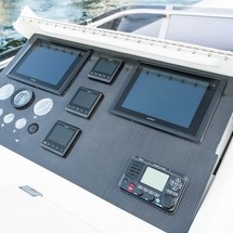 Ferretti 80