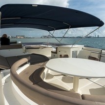 Ferretti 80