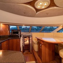 Ovation 52