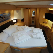 Lagoon 560 S2
