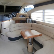 Azimut 46