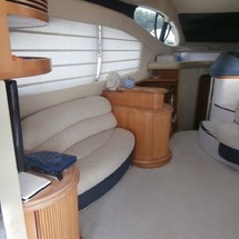 Azimut 46