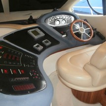 Azimut 46