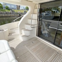 Azimut 46