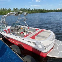 Super Air Nautique 210