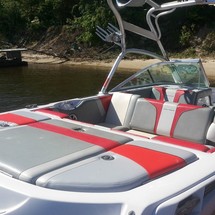 Super Air Nautique 210
