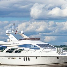 Azimut 55