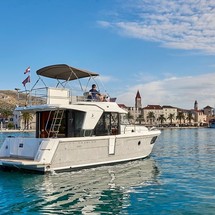 Beneteau Swift Trawler 30