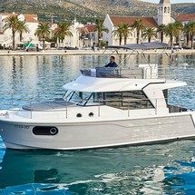 Beneteau Swift Trawler 30