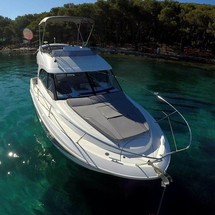 Beneteau Antares 30