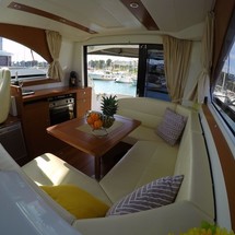 Beneteau Antares 30
