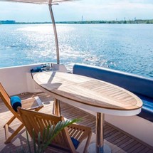 Majesty yachts gulf craft 66