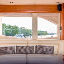 Majesty yachts gulf craft 66