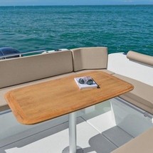 Beneteau Antares 8