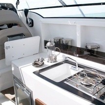 Beneteau Antares 8