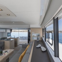 Fountaine Pajot Helia 44