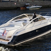 Princess V42
