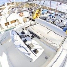 Lagoon Power 43