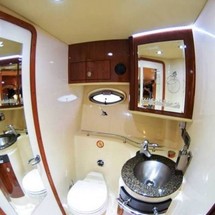 Sea ray da 425