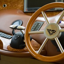 Azimut 68