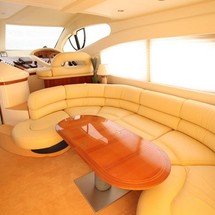 Azimut 46