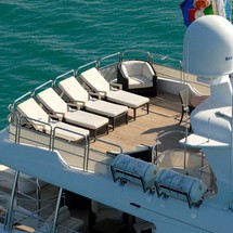 Benetti 122