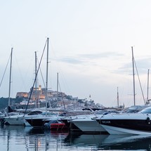 Sunseeker Portofino 49