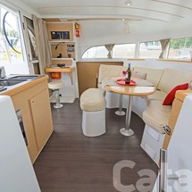 Lagoon 380 S2