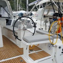Beneteau Oceanis 38