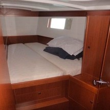 Beneteau Oceanis 48