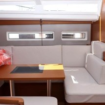 Jeanneau Sun Odyssey 440