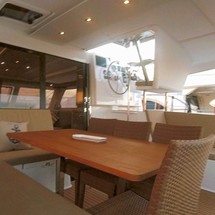Fountaine Pajot Lucia 40