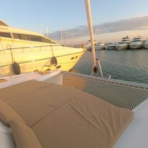 Fountaine Pajot Lucia 40