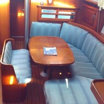 Beneteau Oceanis Clipper 423