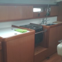 Beneteau Oceanis 43