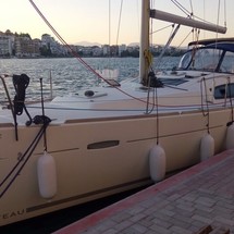 Beneteau Oceanis 43