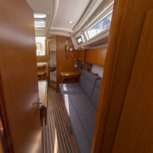 Bavaria CRUISER 34