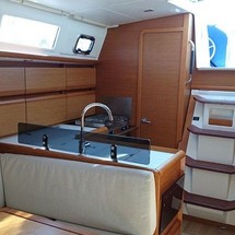 Jeanneau Sun Odyssey 379