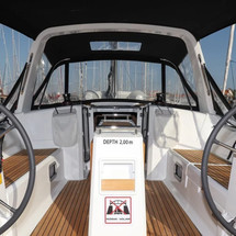 Beneteau Oceanis 38.1