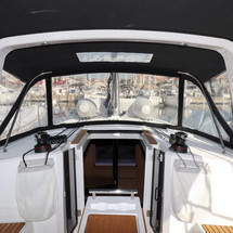 Beneteau Oceanis 38.1