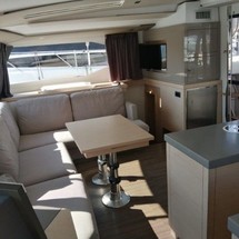 Fountaine Pajot Saona 47