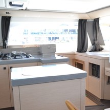Fountaine Pajot Saona 47