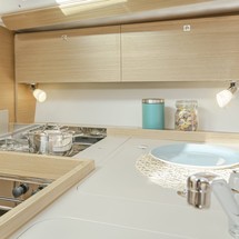 Dufour 360
