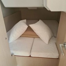 Beneteau Oceanis 38.1