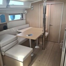 Beneteau Oceanis 38.1