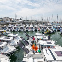 Dufour 390